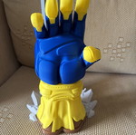 Wolverine controller stand for PlayStation 5
