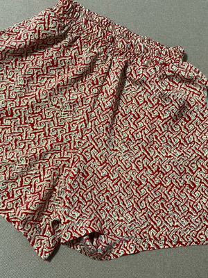 Shorts size M like new