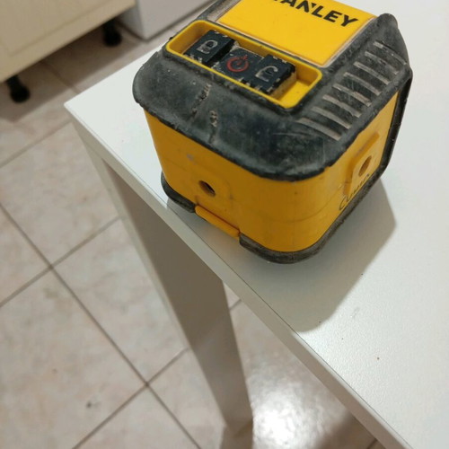 Stanley laser like new with red beam