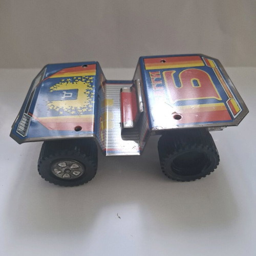 Retro tin buggy toy used with missing parts
