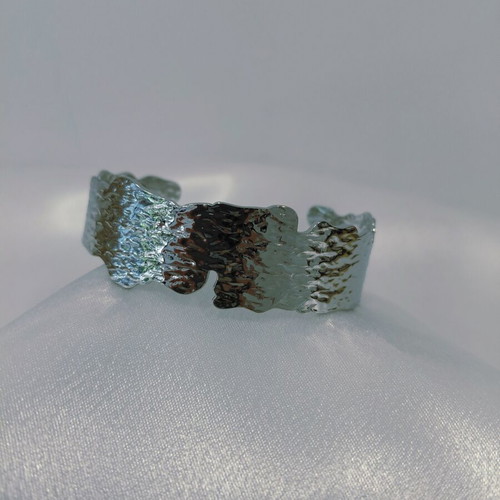Stainless Steel Hypoallergenic Bracelets in Gold and Silver Colors