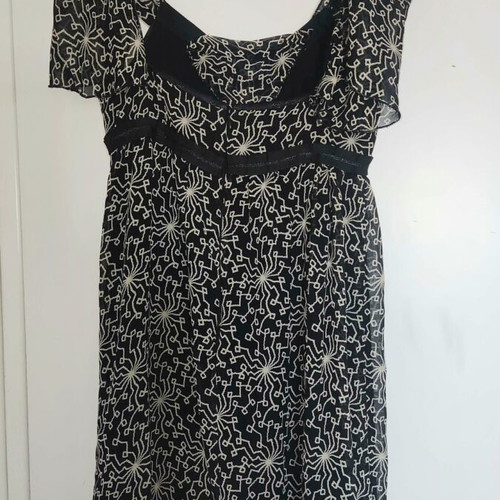 BCBGMAXAZRIA Black and Cream Silk Evening Dress Size 8 Like New