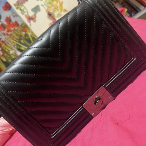 River Island black shoulder bag with silver chain like new