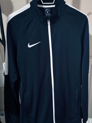 Nike Dri-Fit σετ αθλητικής φόρμας μαύρο μέγεθος M σαν καινούριο