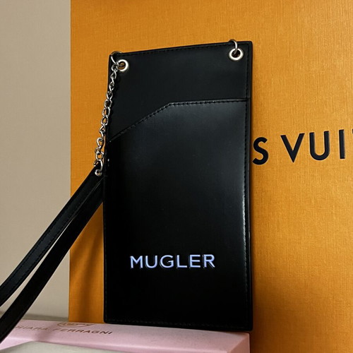 Thierry Mugler Leather Phonebag like new, crossbody black