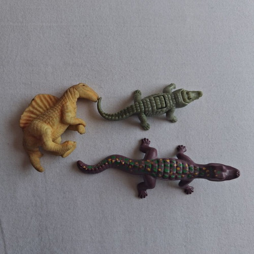 Playmobil crocodile 2007 with two reptile gifts, like new