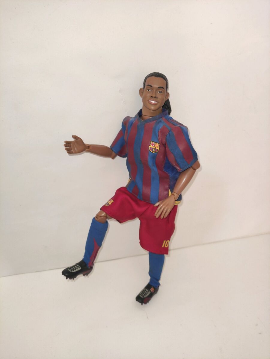 Ronaldinho Kick-O-Mania action figure… - € 120,00 - Vendora.cy