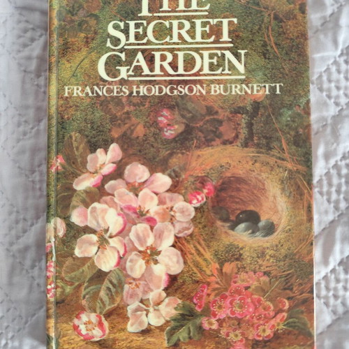 The Secret Garden hardback book by Frances Hodgson Burnett, 1983 edition
