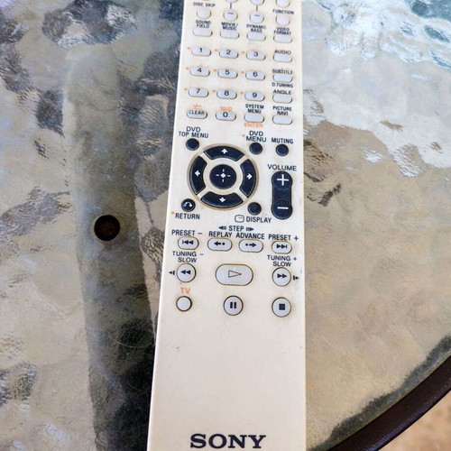 Sony DVD Home Theater System DAV-DZ630 5.1 used with speaker stands