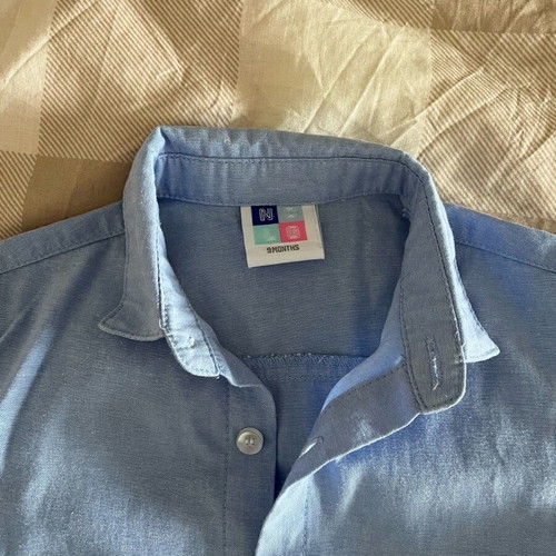 Baby shirt in blue like new for 9-12 months