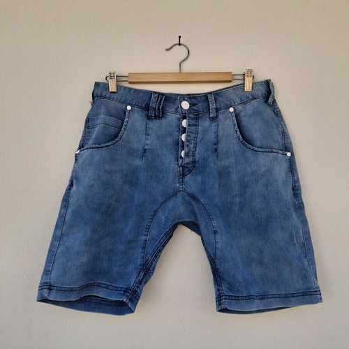 Rutme denim shorts size M like new, blue