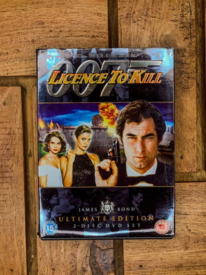 James Bond 007 Licence to Kill Ultimate Edition DVD 2 discs like new