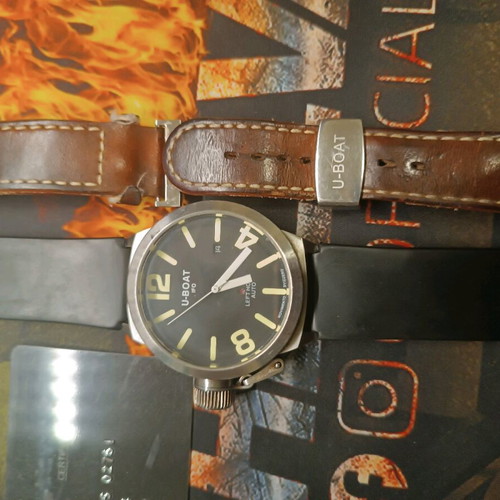 U-BOAT Classico 45mm automatic watch like new, black