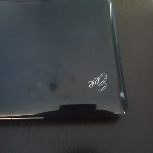 Asus Eee PC 1000 series netbook for parts, not working