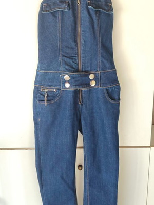Ολόσωμη denim φόρμα σαν καινούργιο, μέγεθος S, μπλε, με ανοιχτή πλάτη