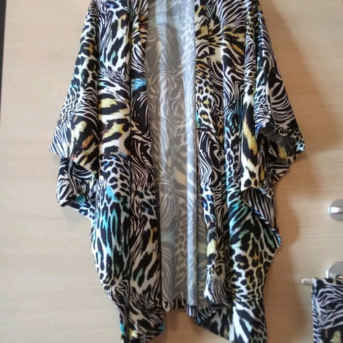 Women's kimono-pants set Inna Manoli like new, multicolor