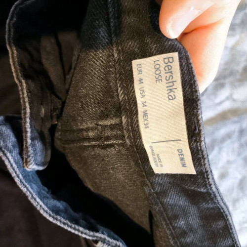 Bershka men's black pants with rips like new, size L