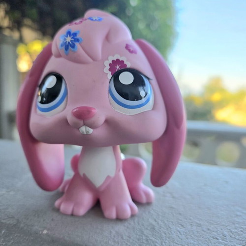 Littlest Pet Shop Jumbo Bunny Rabbit Euro Exclusive pink magenta