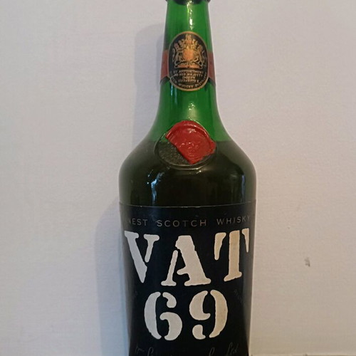 Whisky Vat 69 bottle sealed like new