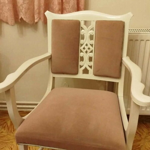 Living room chairs vintage style, like new