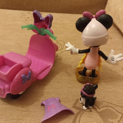 Minnie Mouse with Vespa Scooter used children's toy