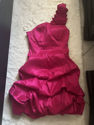 Fuchsia One-Shoulder Dress Flower by CHARM'S Paris size S like new