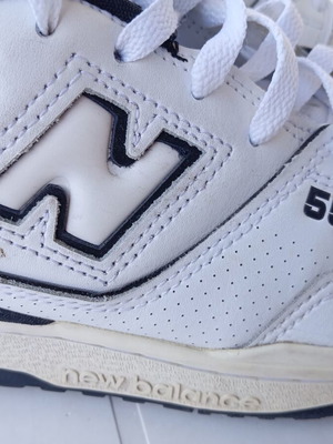 New Balance 550 sneakers size 42 used, white