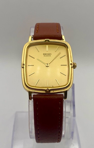Ultra‑Rare 1980s Seiko – JDM Exclusive – Tank‑Style Gold Elegance