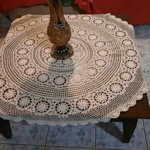 Round table linen used, knitted embroidered beige rotonda 1.20 m