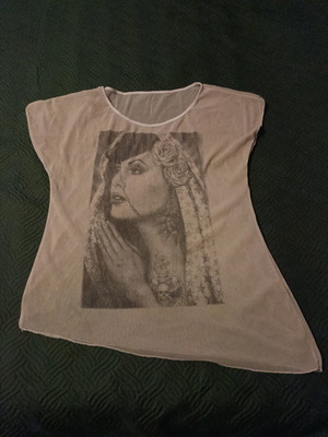 Blouse with print like new, beige, size L