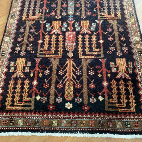 Vintage Lori Tree Motif Rug like new, handwoven wool