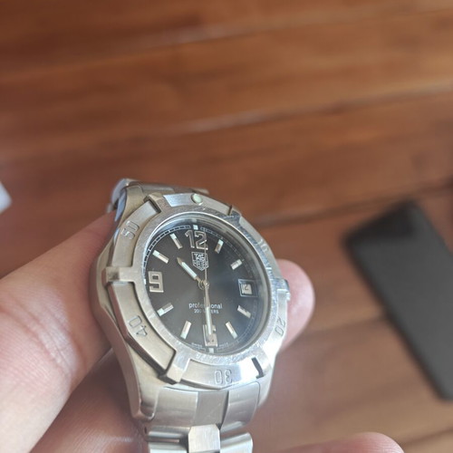 Tag Heuer 2000 wristwatch, 38mm, quartz Swiss movement