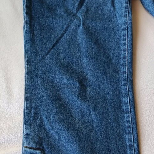 3/4 Jean like new, size 44, blue