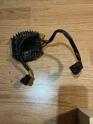 Triumph 1050 rectifier used, models 2008-2012