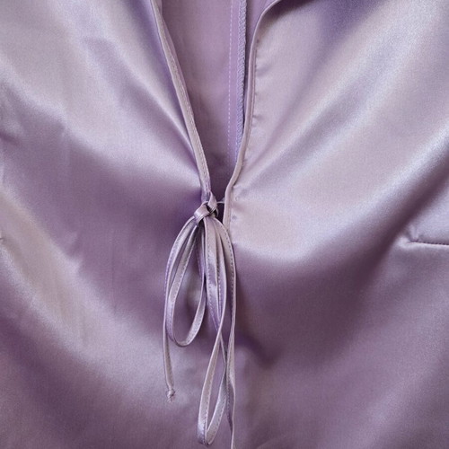 Satin shirt Te quiero like new, size medium, purple