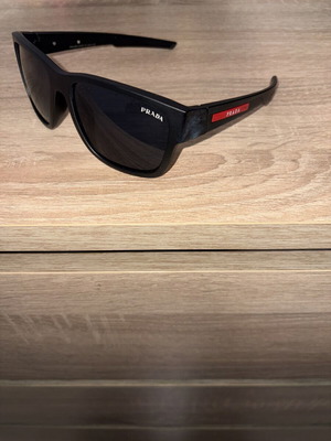 Prada Milano sunglasses like new, black and grey luxury style