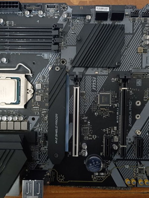 Gaming set i5 10400F με MSI Z490-A PRO και 16GB RAM σαν καινούργιο