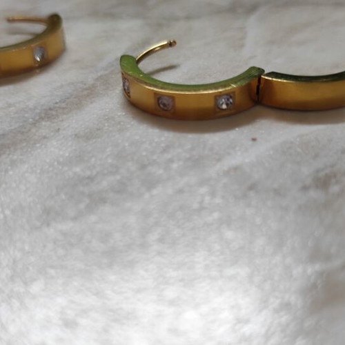 Gold Color Stainless Steel Jewelry Set like new