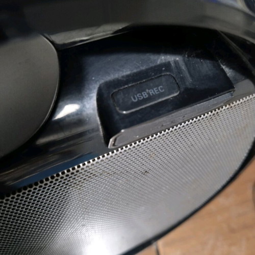 Philips AZ 1880 sound machine with USB, digital radio, MP3 PC input