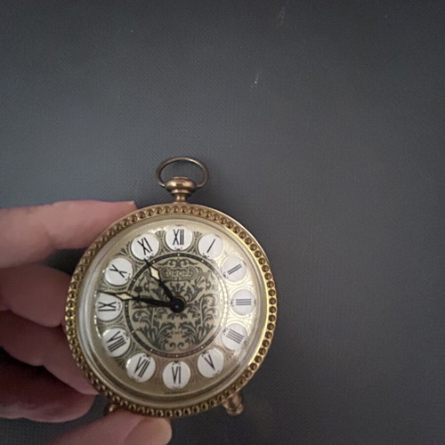 Vintage Europa Table Clock 2 Jewels, like new, onyx base
