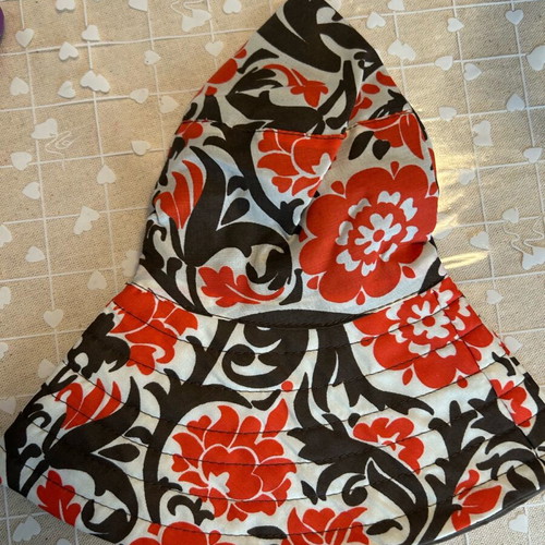 Fabric hat new size M
