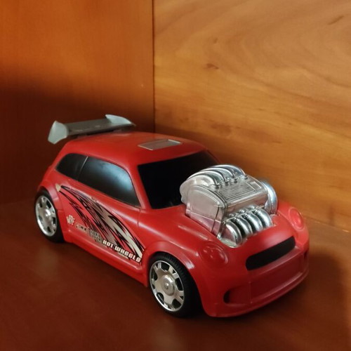 Hot Wheels Miller's Muffler 2002 used battery-powered car