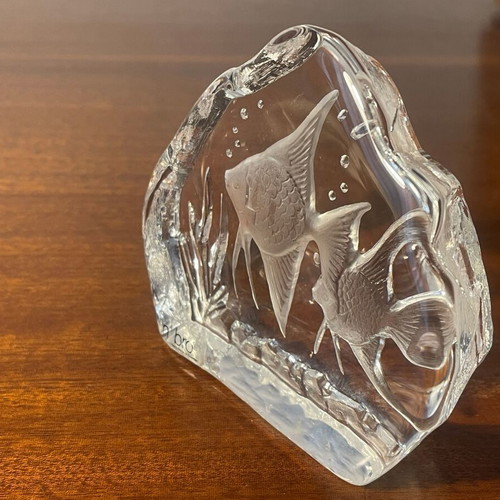 Collectible crystal paperweight Nybro Sweden Angelfish like new