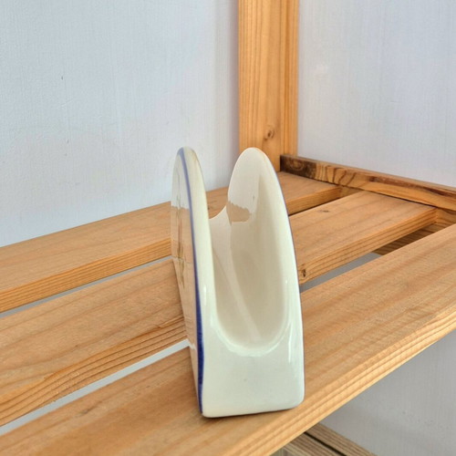 Hand-painted napkin holder