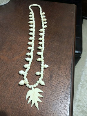 Vintage bone necklace like new, handmade