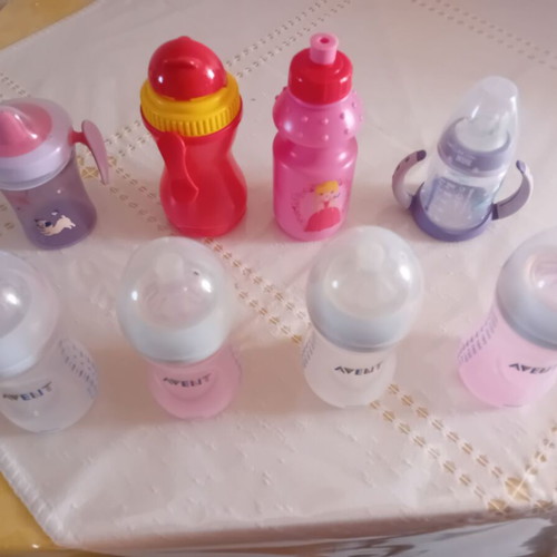 Baby bottles and cups used