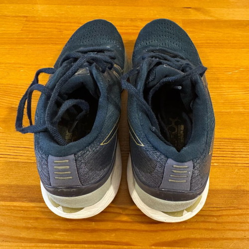 Αθλητικά παπούτσια Asics Gel Kayano 28 μεταχειρισμένα, νούμερο 40, μπλε