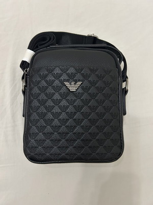 Emporio Armani shoulder bag, black