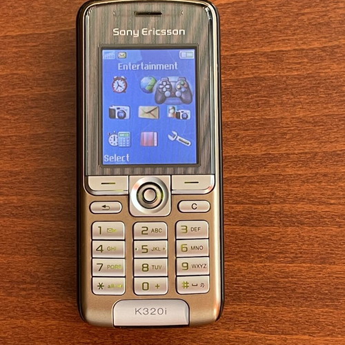 Sony Ericsson K320i phone used in good condition