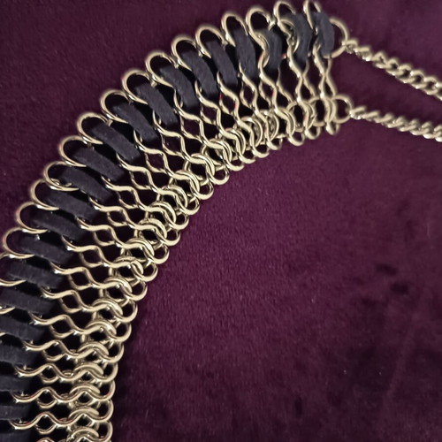 Necklace with blue chain like new